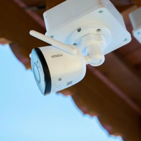 Camera IMOU Bullet 2C 3MP IPC-F32P + Thẻ 64gb2